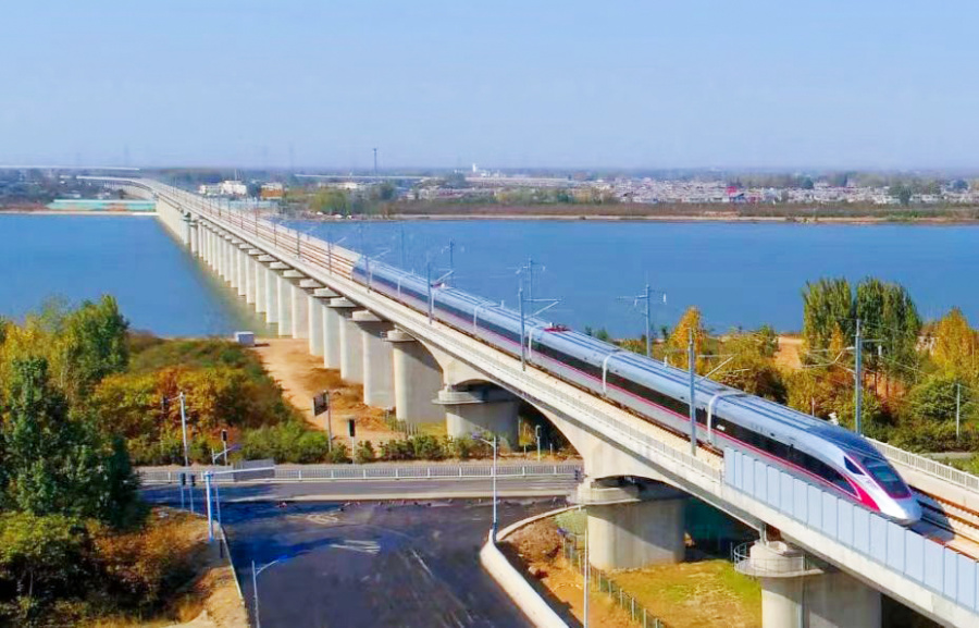 鲁南高铁 (1).jpg